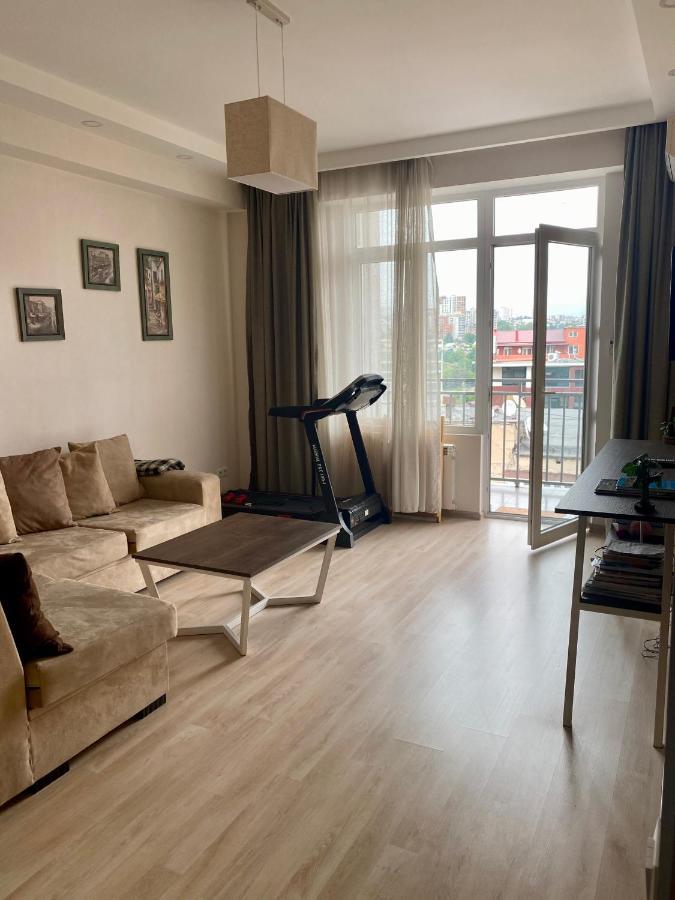 B-Lax Apartment Tbilisi Buitenkant foto